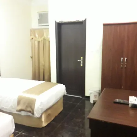Lake Hotel Mukhi Exterior photo